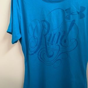 NWOT Women’s Under Armour large running tee